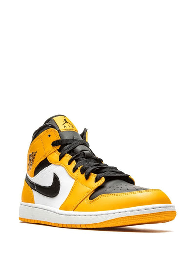 AJ1  Taxi