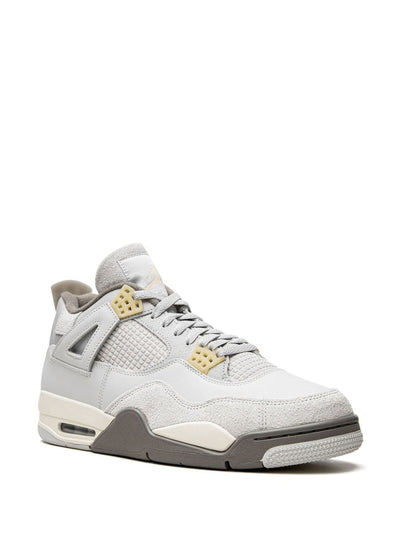 AJ4 Photon Dust