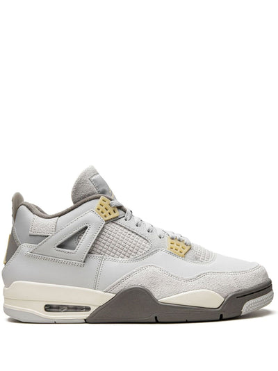 AJ4 Photon Dust