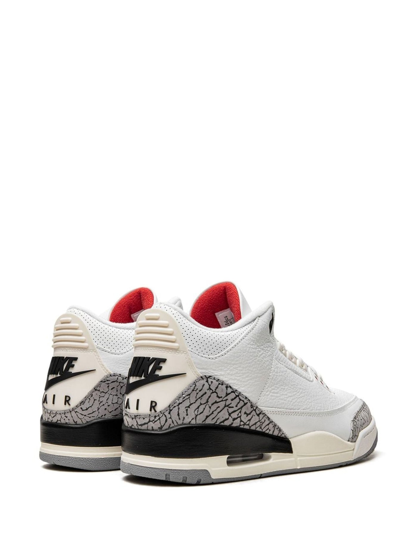 AJ3 White Cement Réinventée