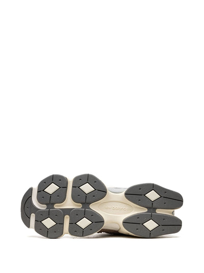 New Balance 9060 Driftwood