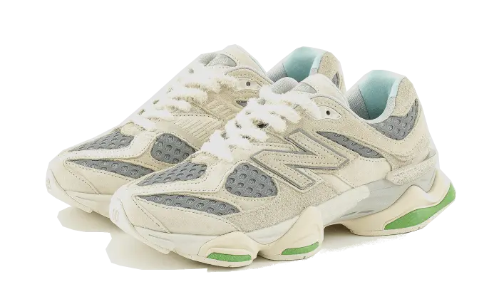 New Balance 9060  Bricks Wood