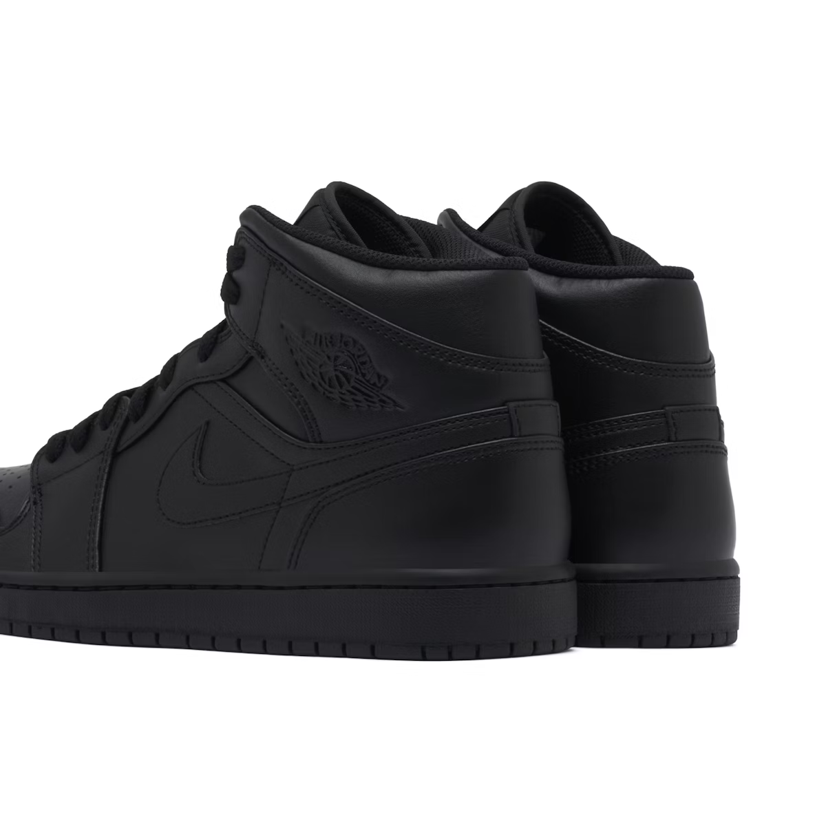AJ1 Mid Triple Black